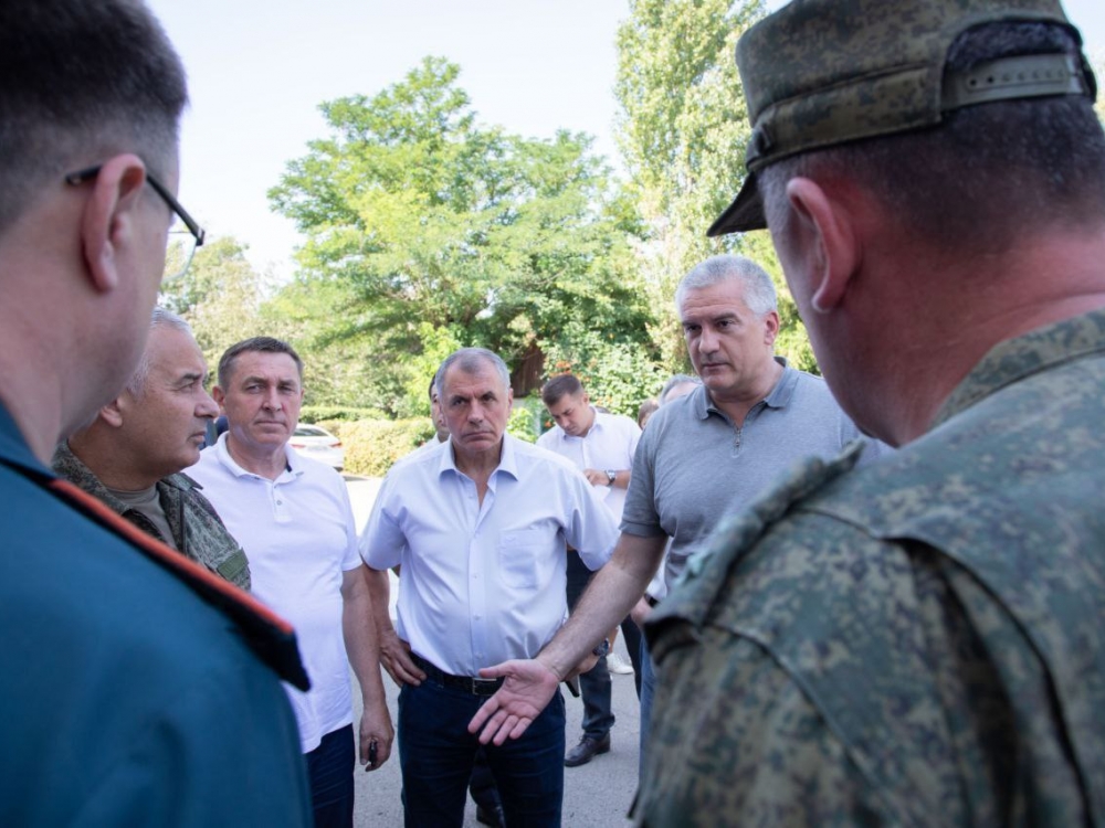 «Агентура получила сигнал активизироваться» : глава парламента Крыма Константинов