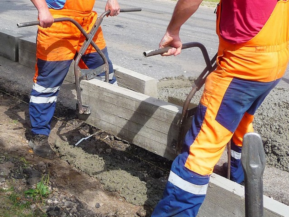 За первое полугодие в Севастополе отремонтировали 25 дорог