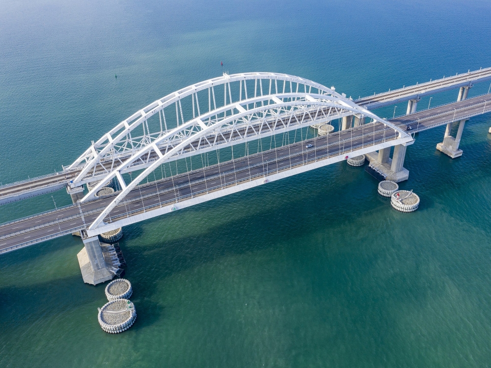МЧС опровергло сообщения о закрытии Крымского моста