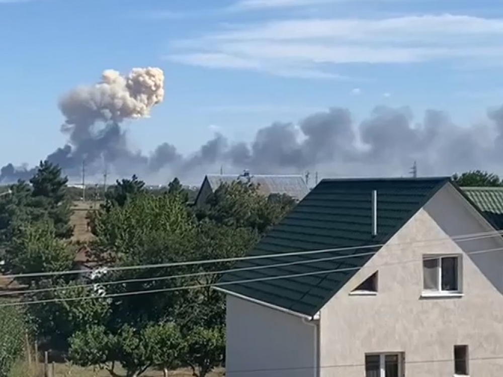 Взрывы в Новофедоровке связаны с детонацией авиационных боеприпасов – минобороны